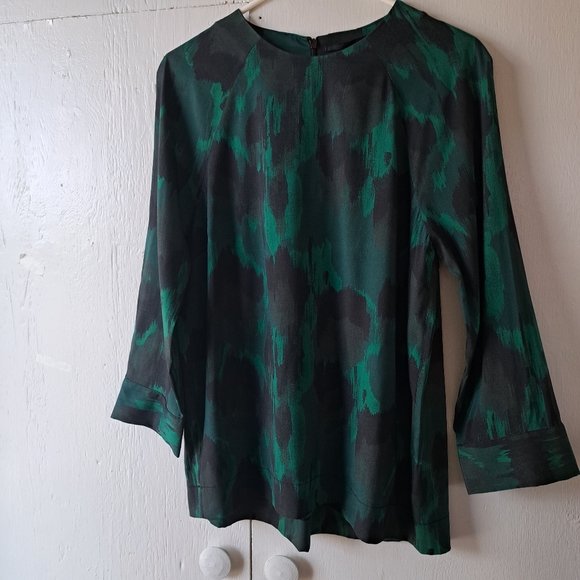 Just Female Neo Long Sleeve Crew Neck Blouse Abstract Print Green & Black SZ M - Picture 2 of 12